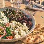 gallika bordeaux - restaurant grec : bowl de mezzés et pita